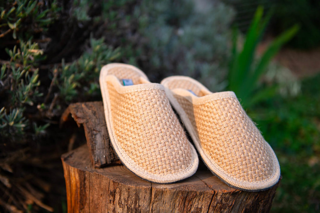 APREGGIO Pantofole Donna In Pelle 100% Naturale – Suola Gomma, Morbide, Fatte A Mano UE, Taglie 36-41, Vari Colori